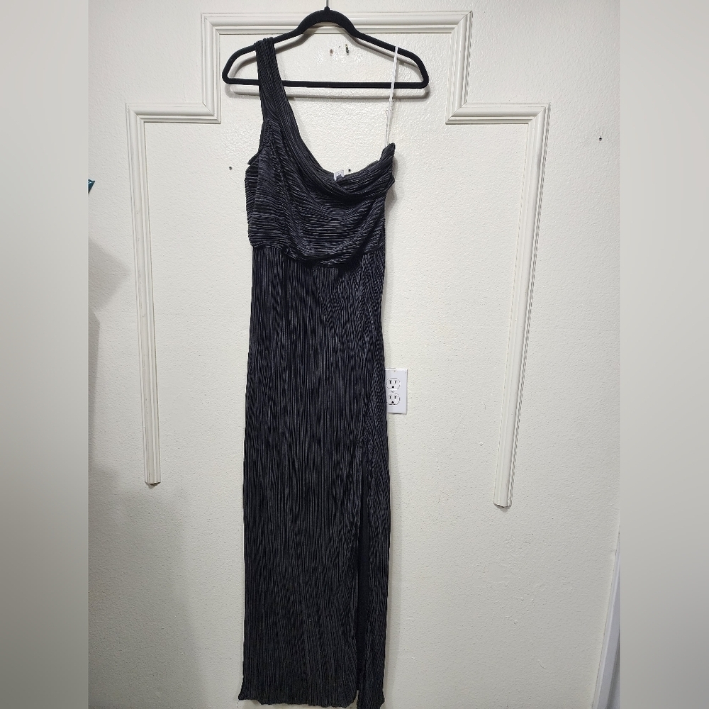 Lulus Poised Performance Black Plisse One-Shoulder Maxi Dress XL Wedding Party - Picture 6 of 9